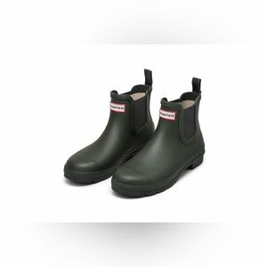 Men’s Original Hunter Chelsea Boots (Size 9) - Dark Olive (Only Worn Once)